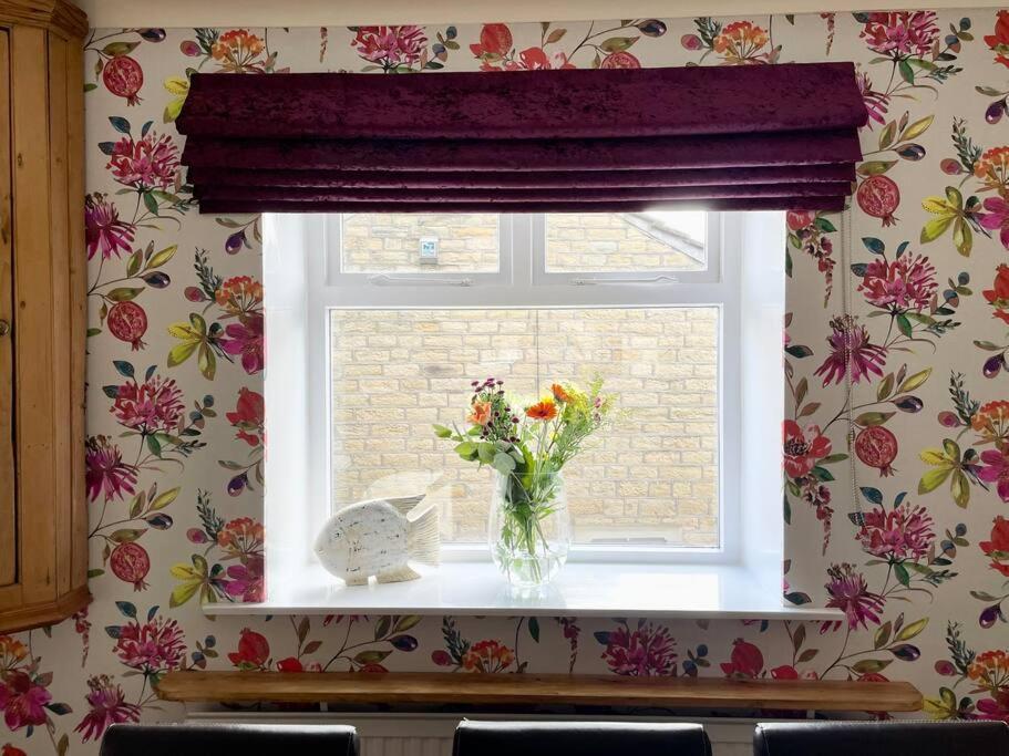 Cute And Cosy 2 Bed Cottage Honley Exterior foto